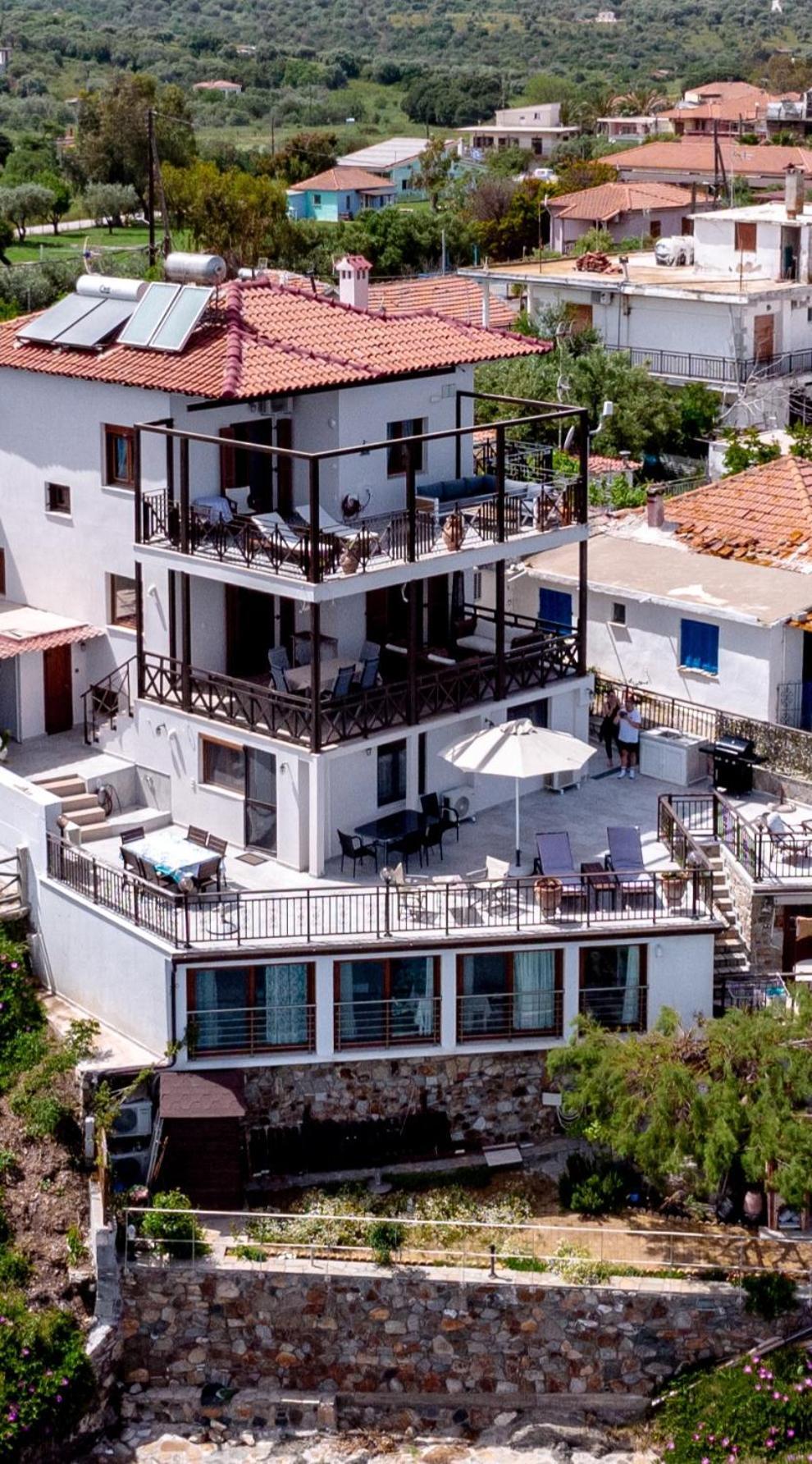 Villa Chara Ammouliani Exterior photo
